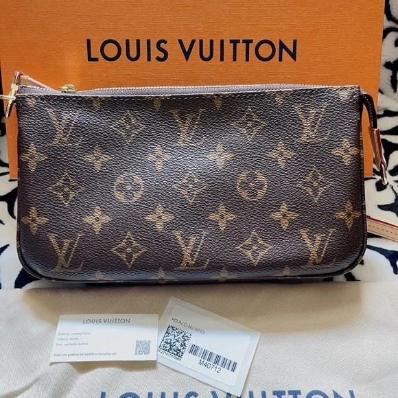 Authentic brand new LV Pochette Accessories - Picture 2 of 9